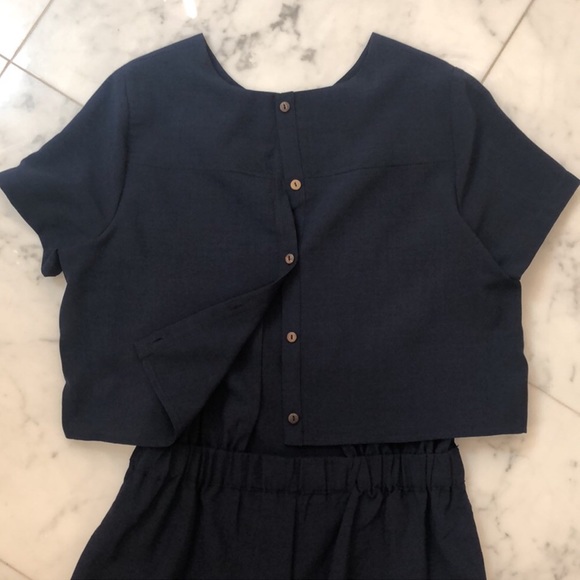 J.O.A. Los Angeles Back Buttoned Jumpsuit - Picture 2 of 6